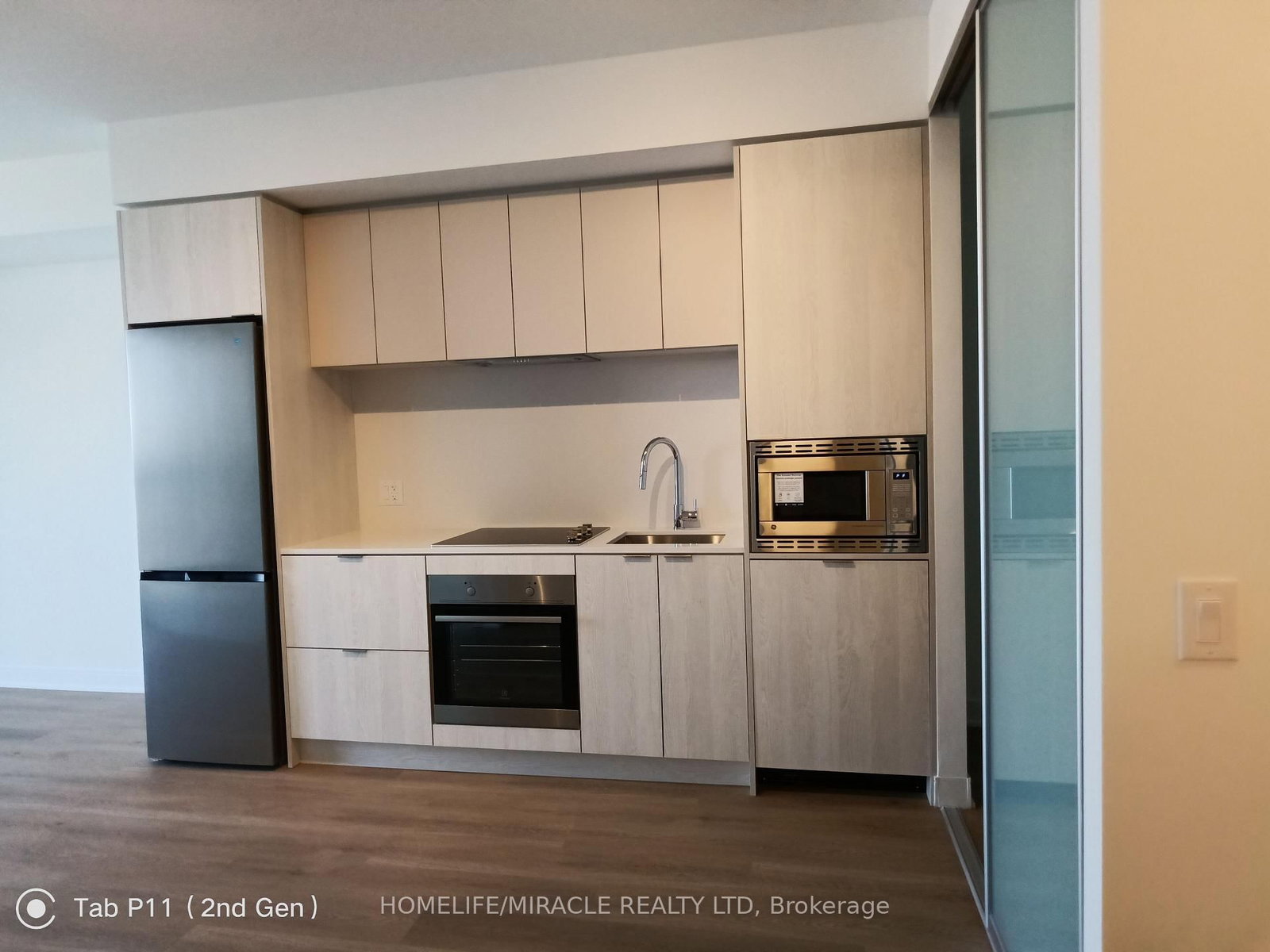 86 Dundas Street, Unit 625 - Photo 9