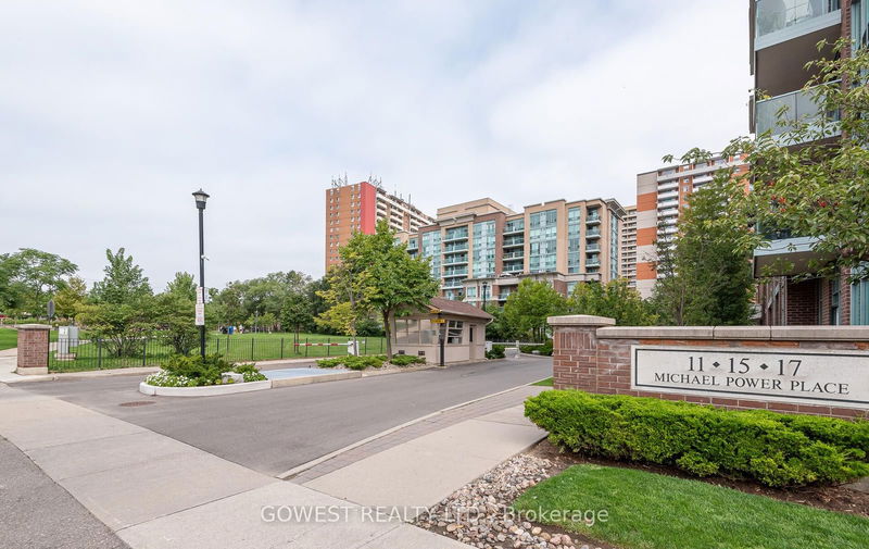 home for lease on 714-17 Michael Power Place