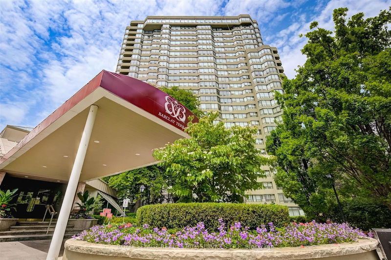 home for sale on 1207-1320 Islington Avenue
