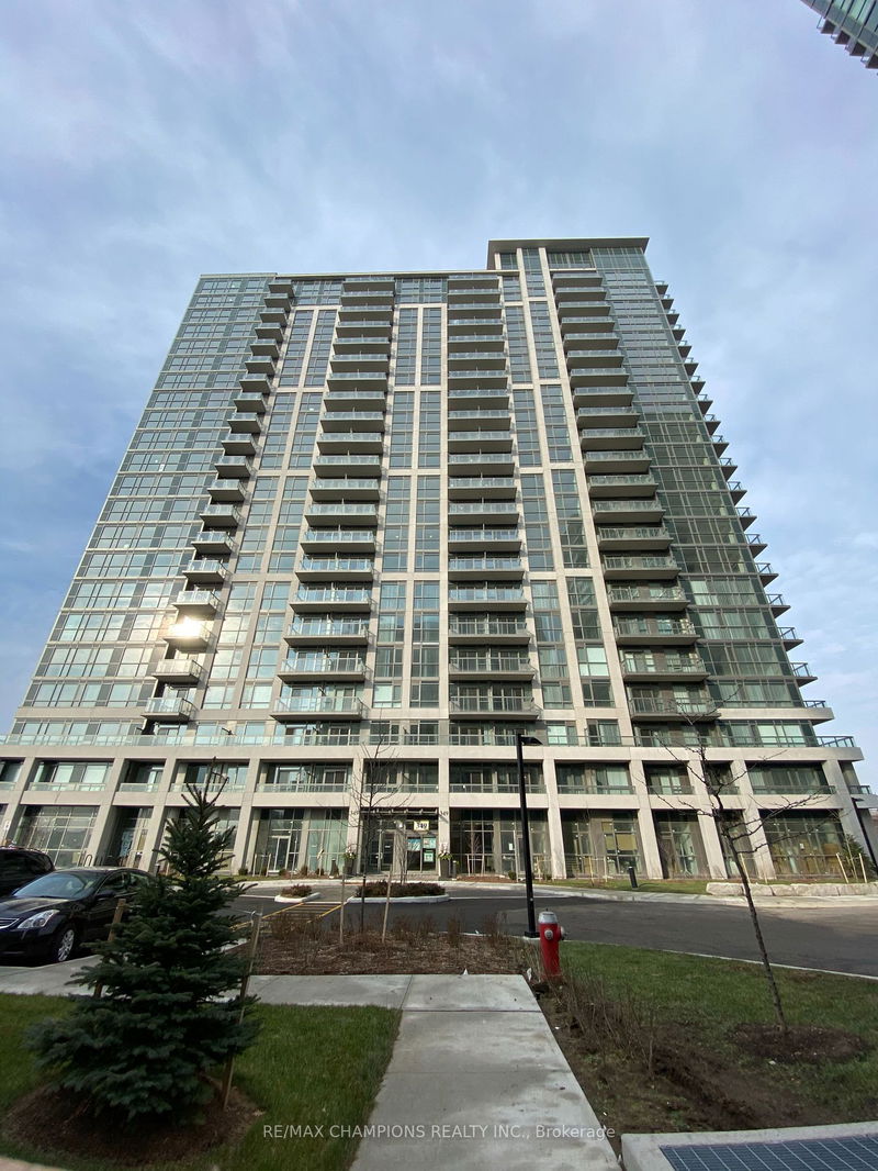 home for lease on 616-349 Rathburn Road W