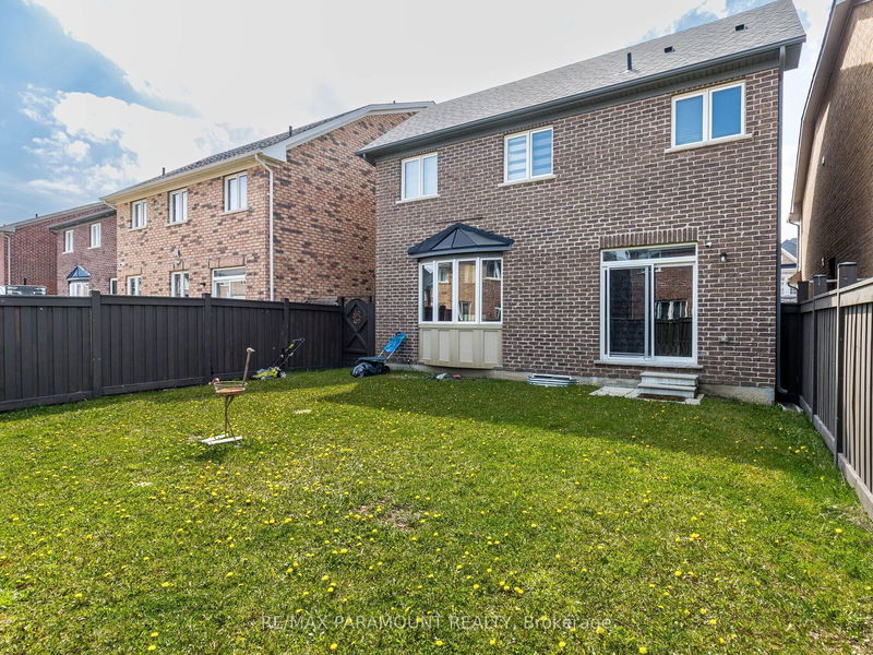 25 Helderman St  Caledon, L7C 4B7 | Image 35