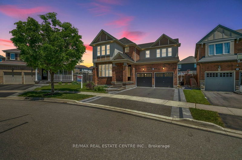 home for lease on 295 Cochrane Terrace