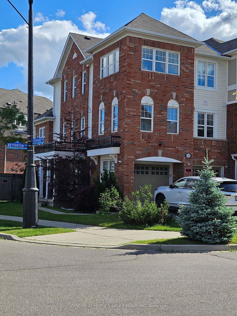 home for lease on 18 Betterton Crescent