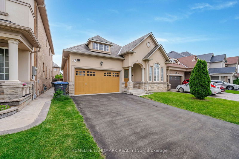 40 Balin Cres  Brampton, L6X 0V5 | Image 2