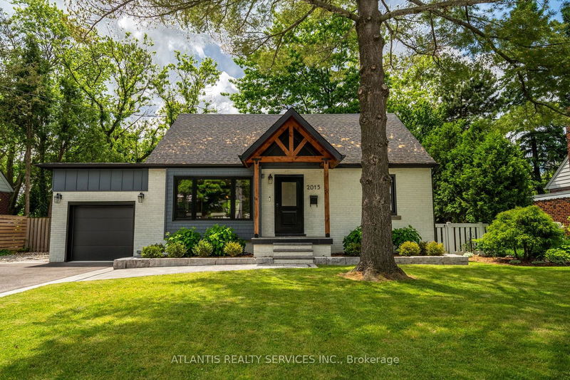 home for sale on 2015 Edinburgh Drive