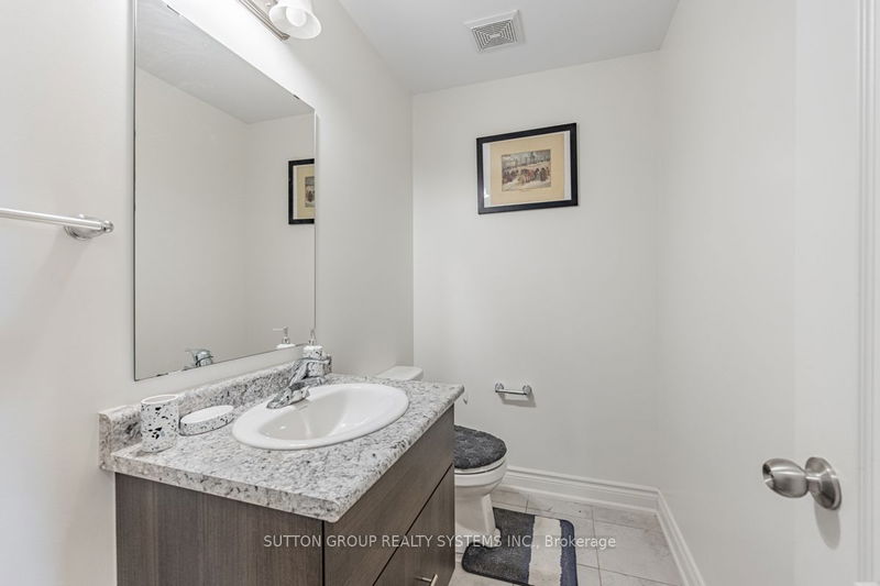 8575 Financial Dr  Brampton, L6Y 6C4 | Image 12