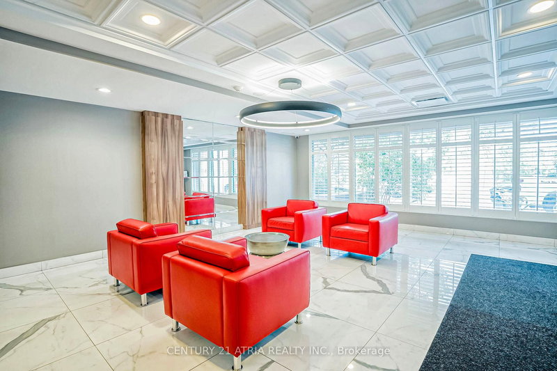 901 - 155 Hillcrest Ave, Mississauga, L5B 3Z2 | Image 2