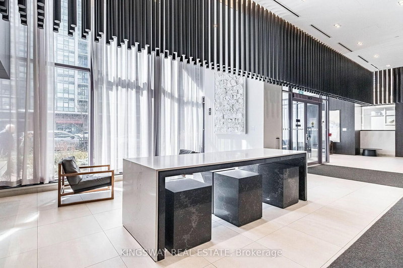 1410 - 4065 Confederation Pkwy, Mississauga, L5B 4N1 | Image 2