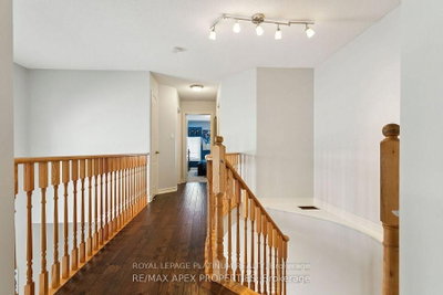 4727 Centretown Way — photo 5