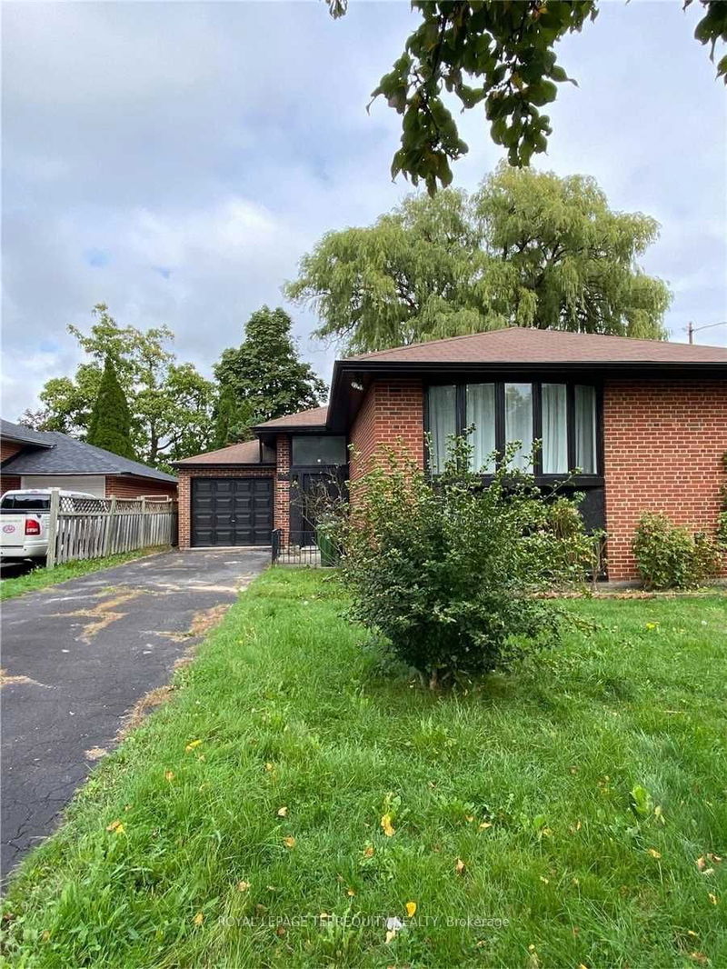 home for lease on Lower-131 Wincott Drive