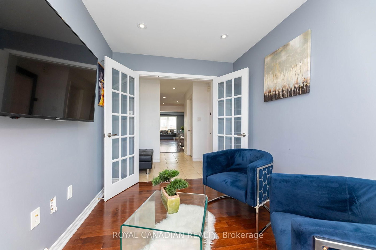 Listing Image 7