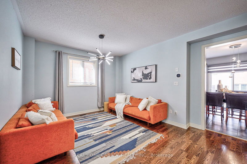 603 Nairn Circ  Milton, L9T 7X6 | Image 6