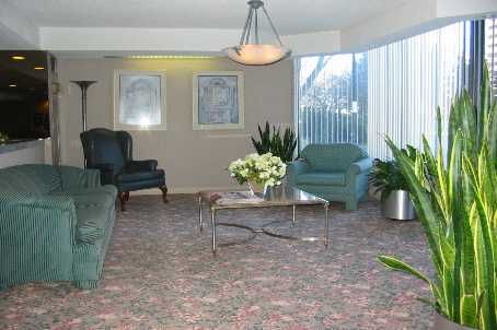 706 - 8 Lisa St, Brampton, L6T4S6 | Image 2