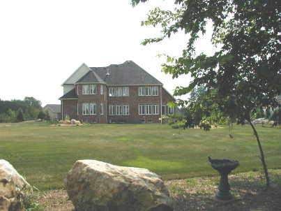 11150 Menzies Crt, Milton, L0P1B0 | Image 2