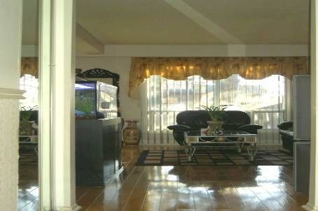 58 - 830 Stainton Dr, Mississauga, L5C2Z3 | Image 2