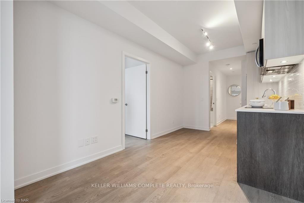 1926 LAKESHORE BOULEVARD WEST Boulevard W, Unit 1515 - Photo 19