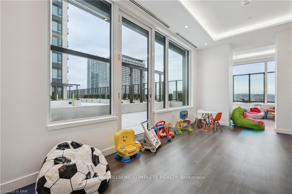 1926 LAKESHORE BOULEVARD WEST Boulevard W, Unit 1515 - Photo 35