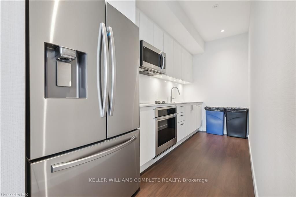 1926 LAKESHORE BOULEVARD WEST Boulevard W, Unit 1515 - Photo 40