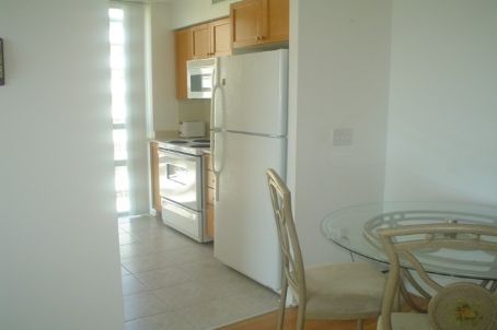 1507 - 15 Michael Power Pl, Toronto, M9A5G4 | Image 3