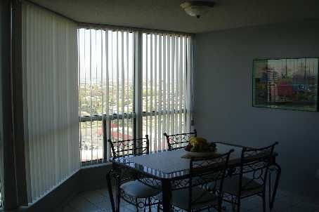 1906 - 3 Rowntree Rd, Toronto, M9V5G8 | Image 3