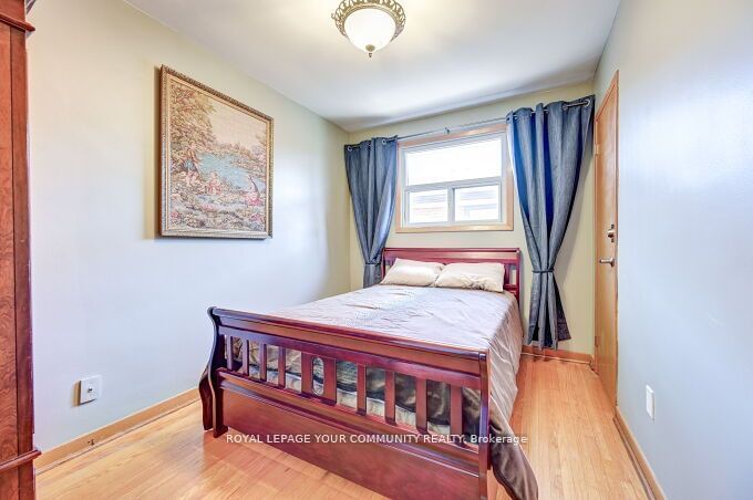 43 Starview Dr  Toronto, M9M 1K7 | Image 20