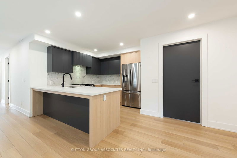 home for lease on Main-1059 Briar Hill Avenue