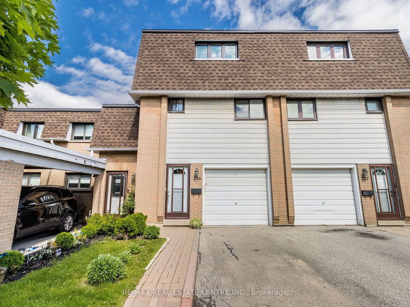 home for sale on 206-475 Bramalea Road