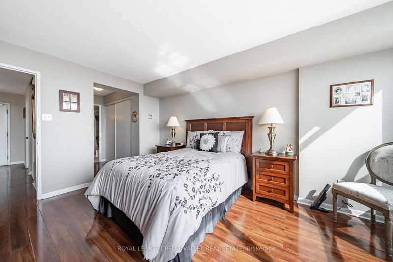  401 - 12 Laurelcrest St  Brampton, L6S 5Y4 | Image 13