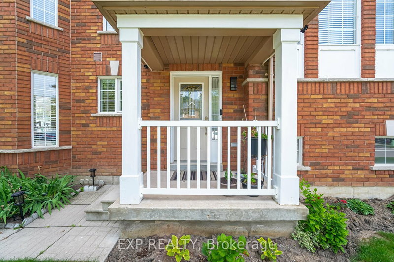 5554 Linwell Pl, Mississauga, L5M 6L7 | Image 3