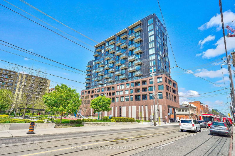 home for lease on 209-270 Dufferin Street