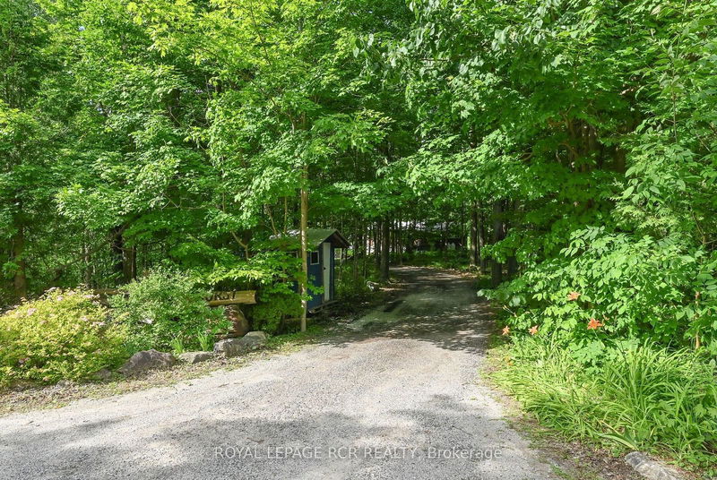 14007 Fifth Line  Halton Hills, L0P 1H0 | Image 3