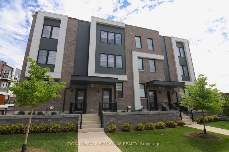 home for lease on 2-90 Stanley Greene Boulevard