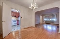 889 Royal York Rd  Toronto, M8Y 2V5 | Image 5