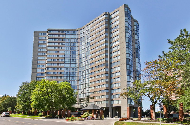 203 - 40 Richview Rd, Toronto, M9A 5C1 | Image 2