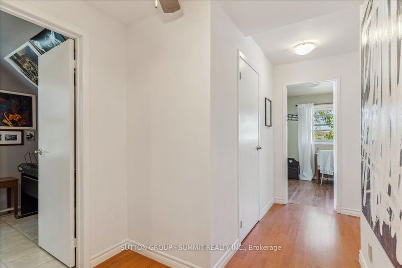 2076 Churchill Ave  Burlington, L7R 3T7 | Image 24