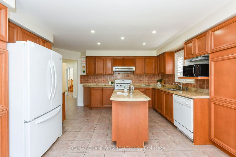 30 Forest Gate Ave  Caledon, L7E 2T4 | Image 19