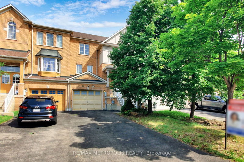 6579 Jazzy Mews  Mississauga, L5W 1R9 | Image 2