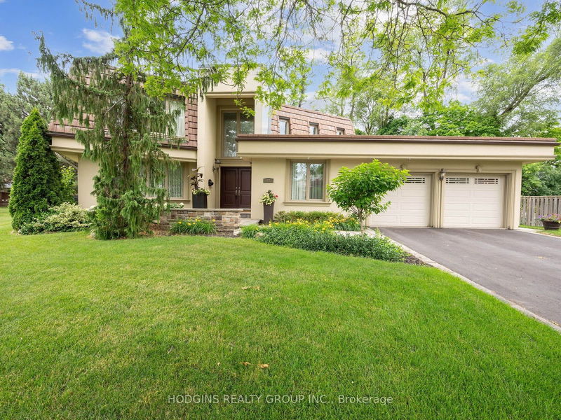 home for sale on 4032 Bridlepath Trail