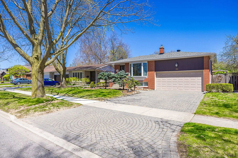 Bsmnt - 942 Fletcher Valley Cres, Mississauga, L5J 2X7 | Image 3