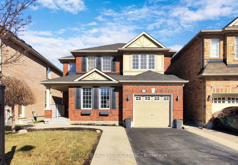 home for lease on 14 Clyde Road