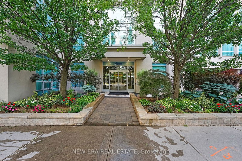  303 - 185 Legion Rd  Toronto, M8Y 0A1 | Image 2