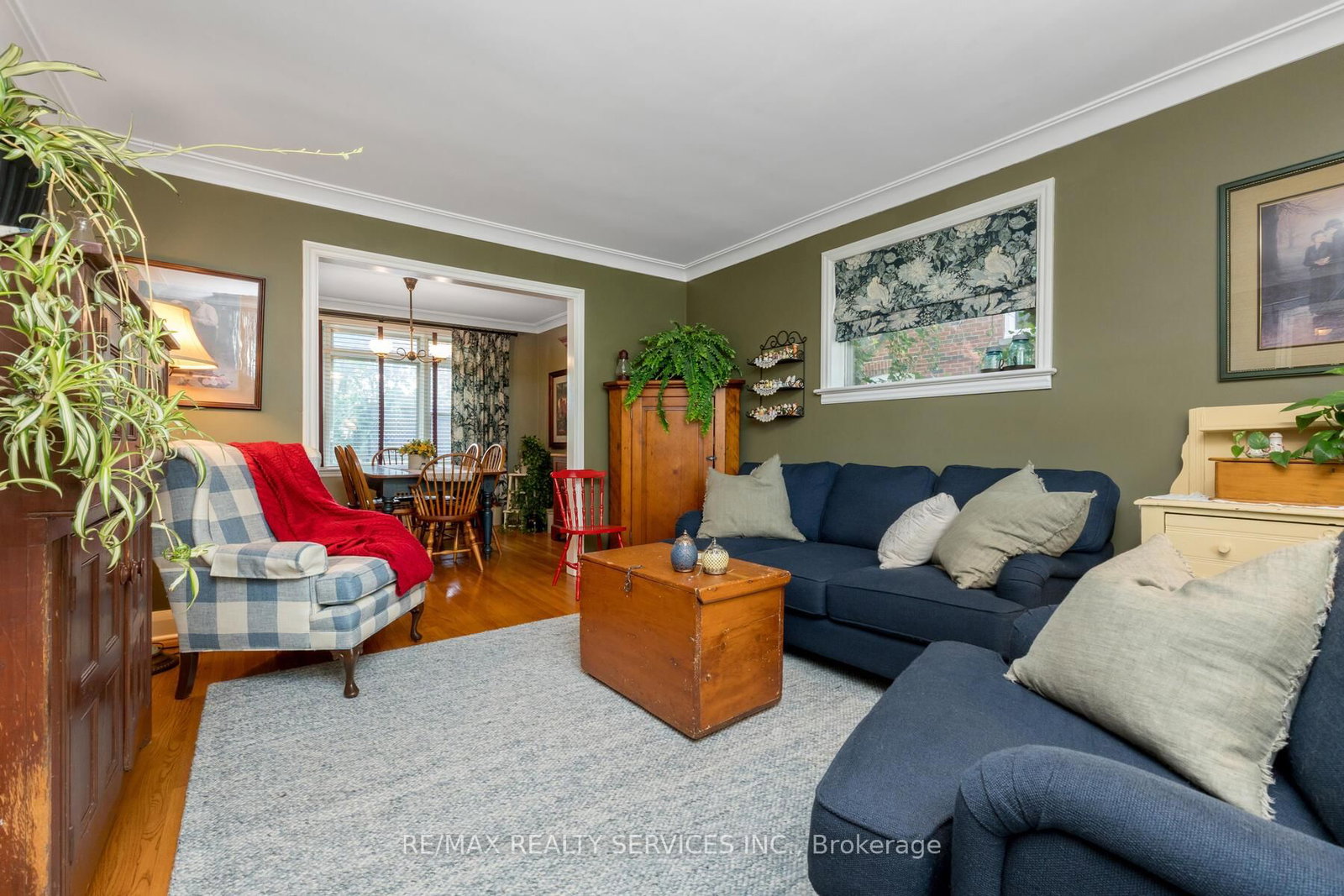 Listing Image 7