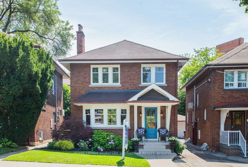 home for sale on 9 Birchview Crescent