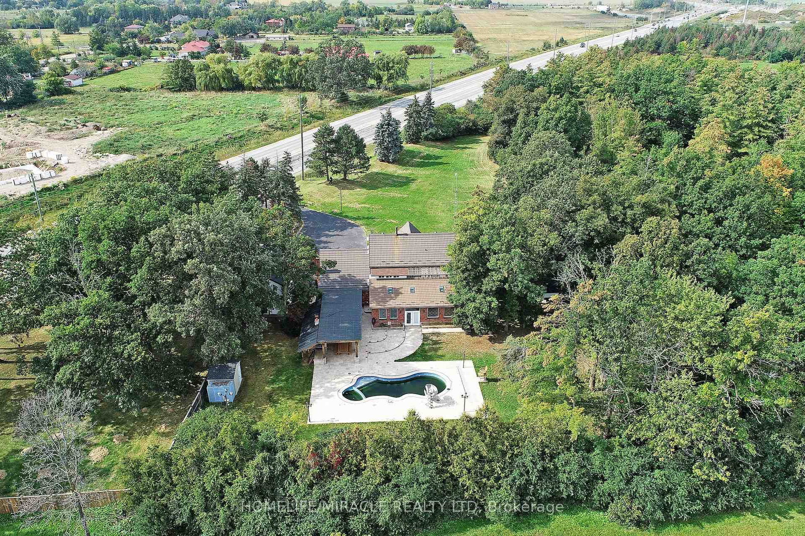 Listing Image 3