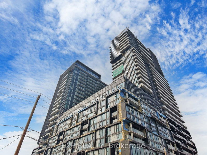 home for lease on 501A-1285 Dupont Street