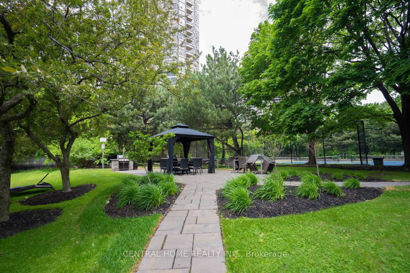  710 - 55 Kingsbridge Garden Circ  Mississauga, L5R 1Y1 | Image 37