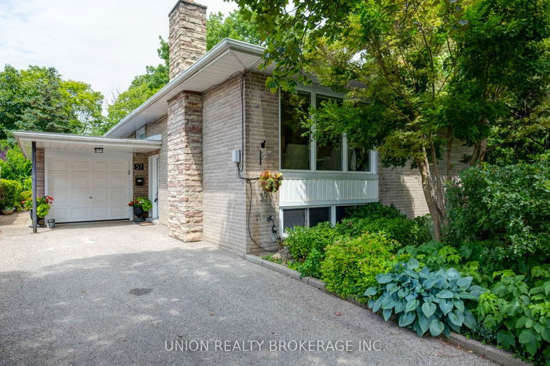 home for sale on 57 Sedgebrook Crescent