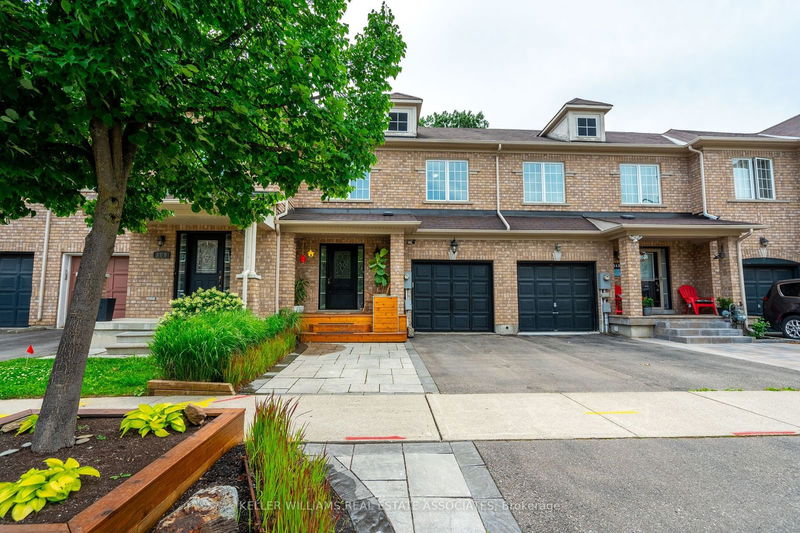 home for sale on 311 Bussel Crescent