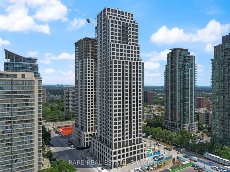 home for lease on 2108-36 Elm Drive