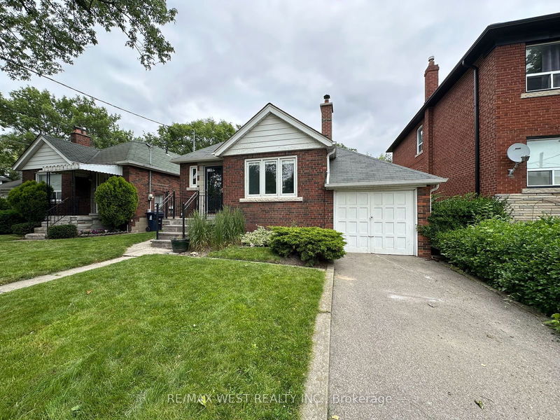 home for lease on 89 Albert Avenue